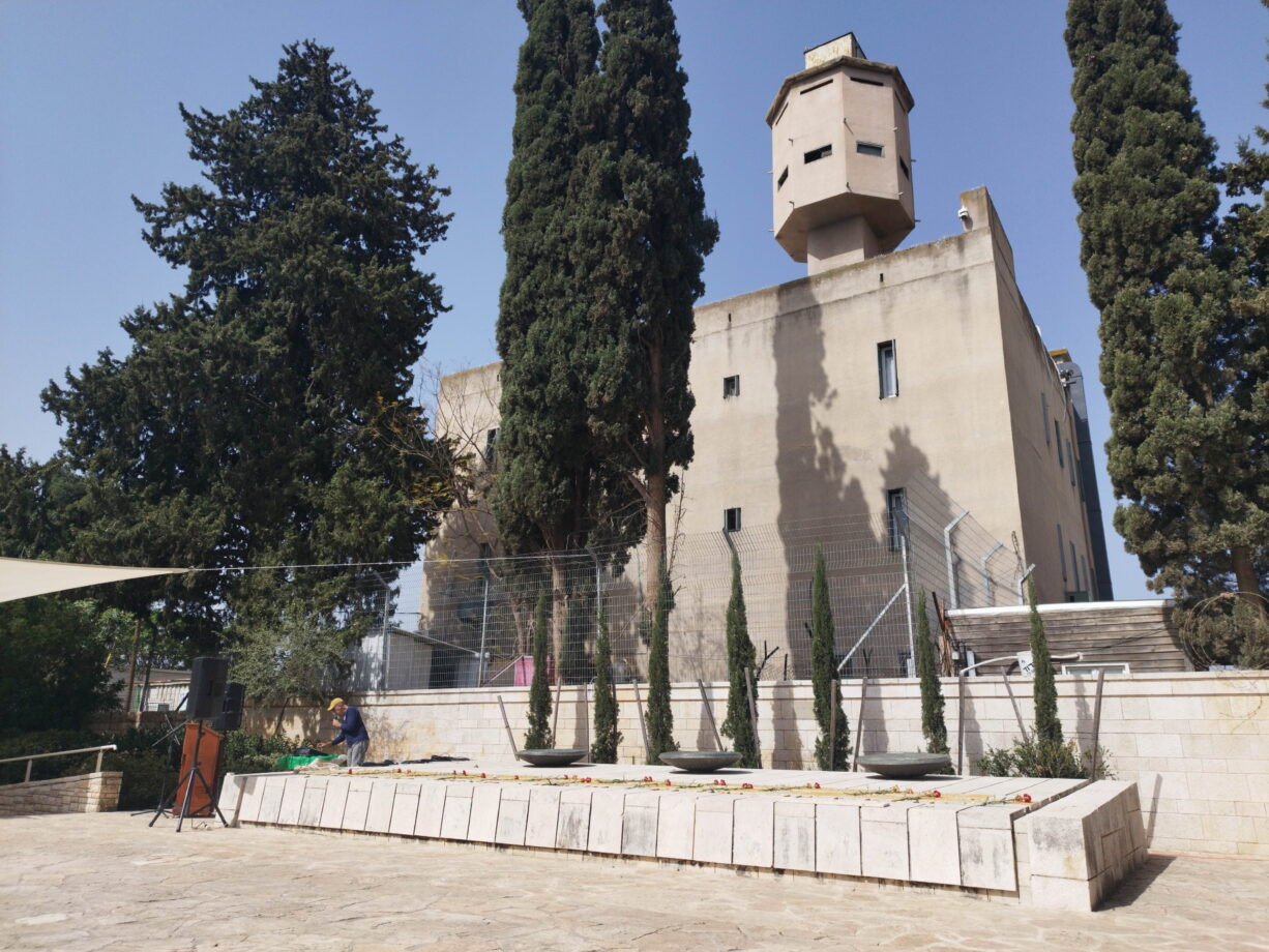 משטרת נבי יושע | קבר אחים לוחמי קרב נבי יושע | מצודת כ"ח | מוזיאון הרעות