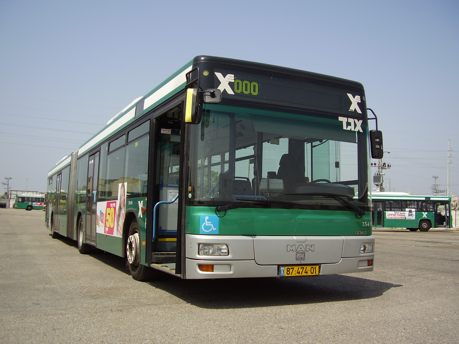 אוטובוס מדגם MAN NG363F של חברת הארגז ביומו הראשון על הכביש | חולון