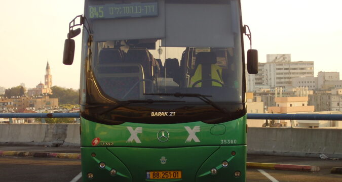 אוטובוס | אגד | מרצדס | OC500 | מרכב ברק | הארגז תחבורה | תחנה מרכזית חדשה | תל אביב